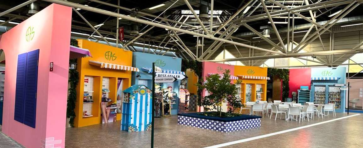 EFAS colourful pavilion-style exhibition environment at Cosmofarma in Bologna